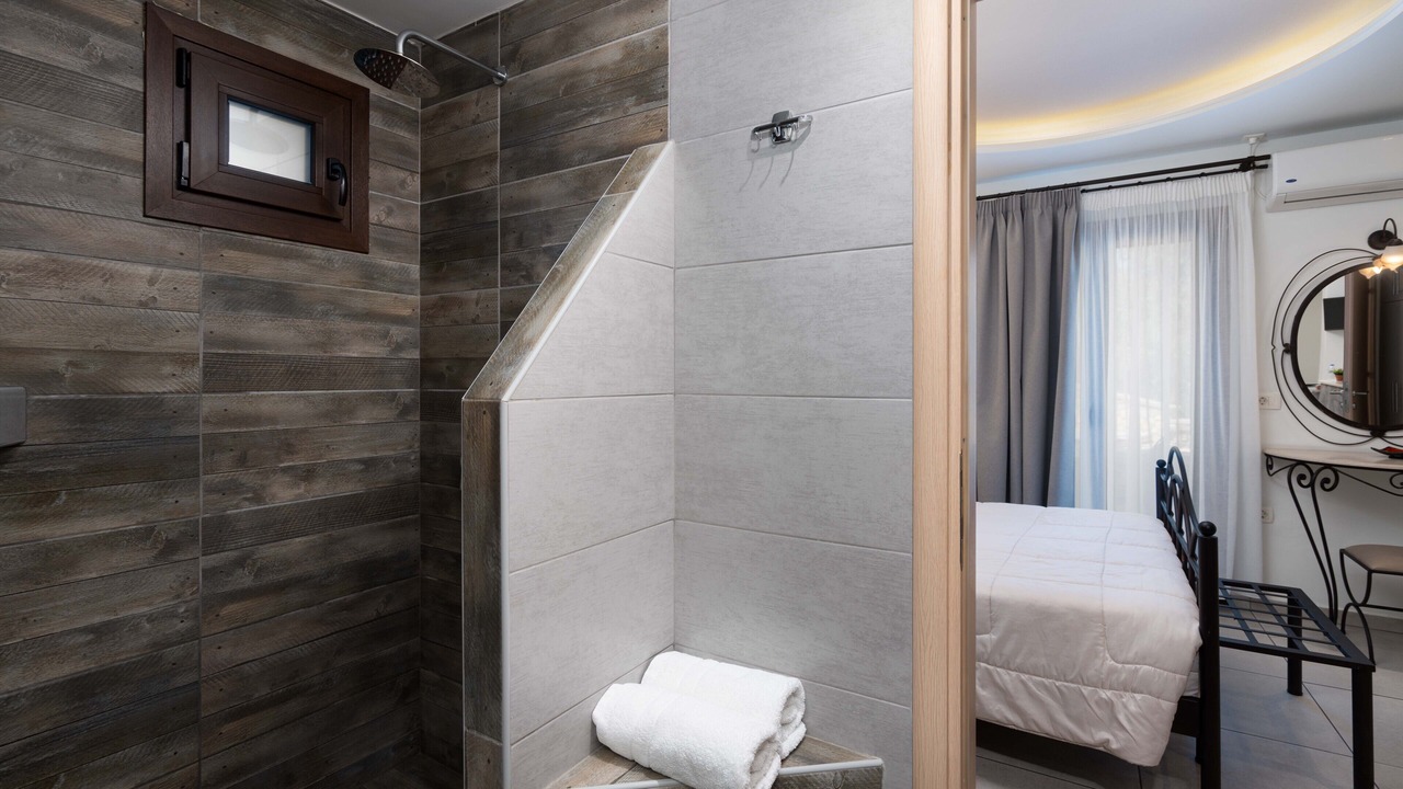 Photo of Bathroom in Vothon