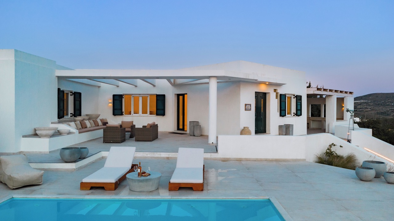 Photo of Outdoor in Milos