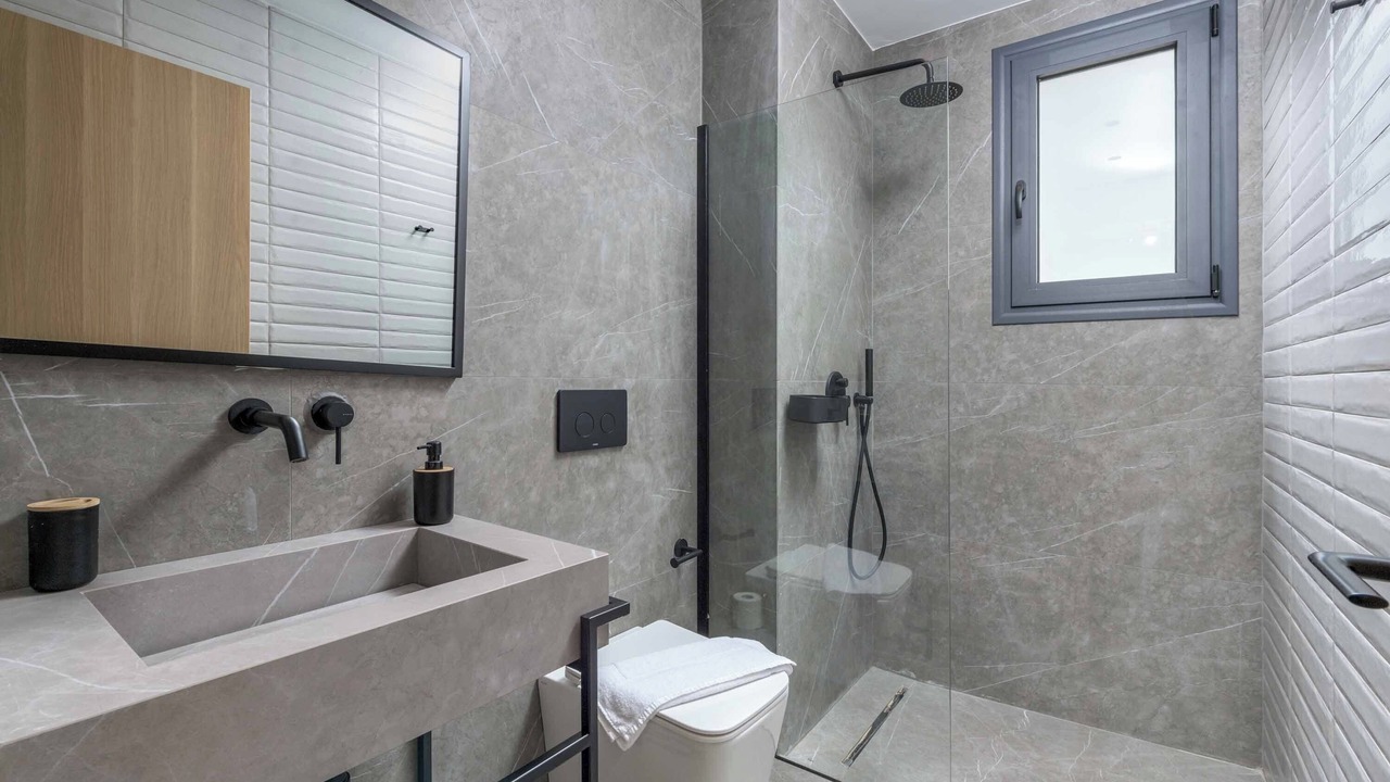 Photo of Bathroom in Ialyssos