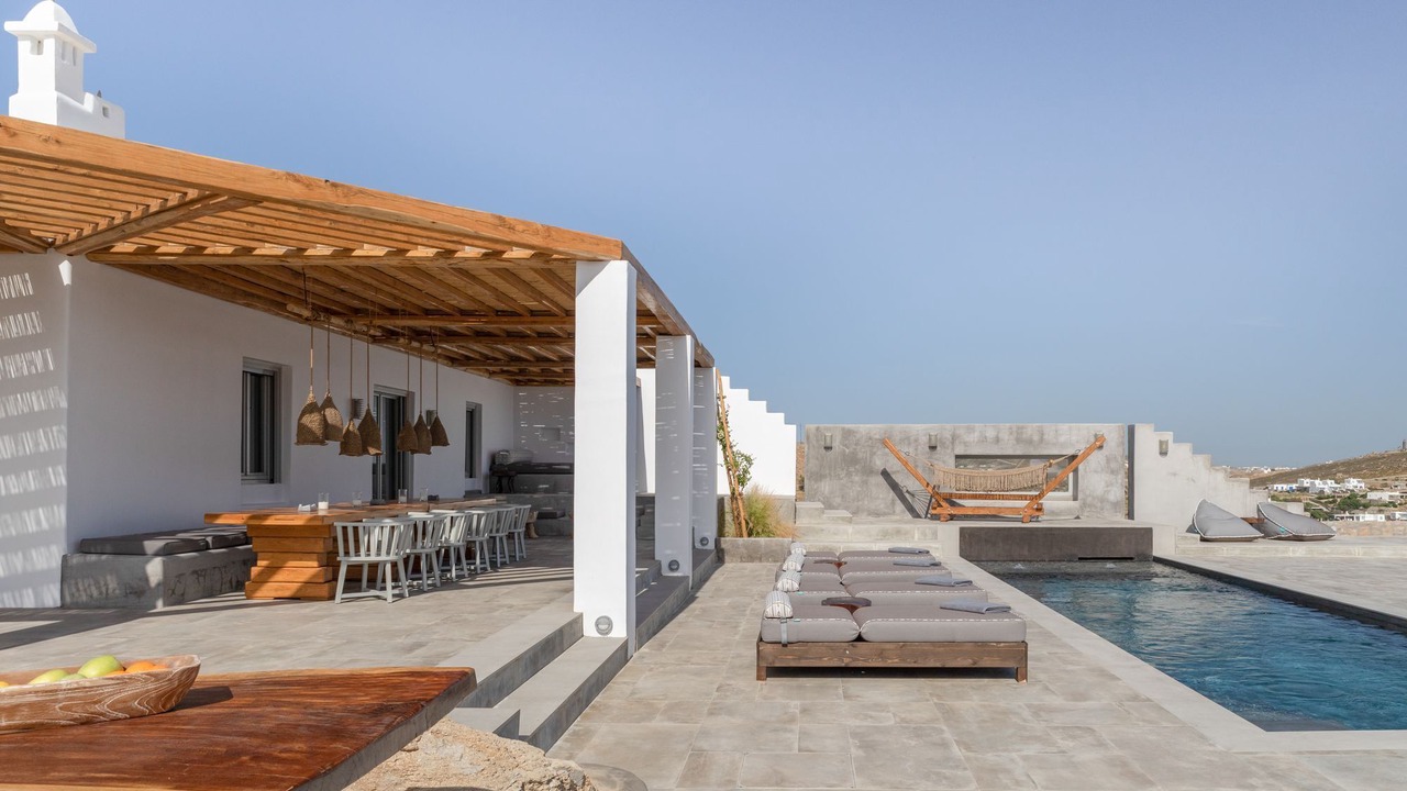 Photo of Outdoor in Tourlos