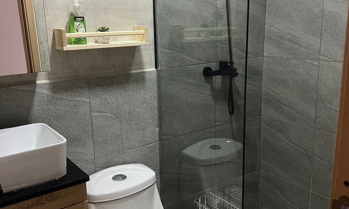 Photo of Bathroom in Veron