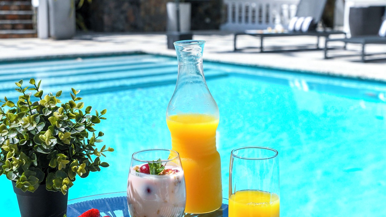 Photo of Outdoor in Pedro Brand