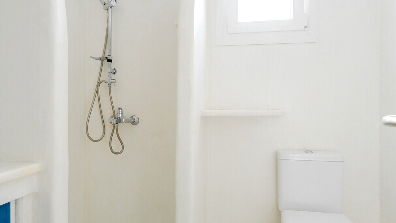 Photo of Bathroom in Aliki
