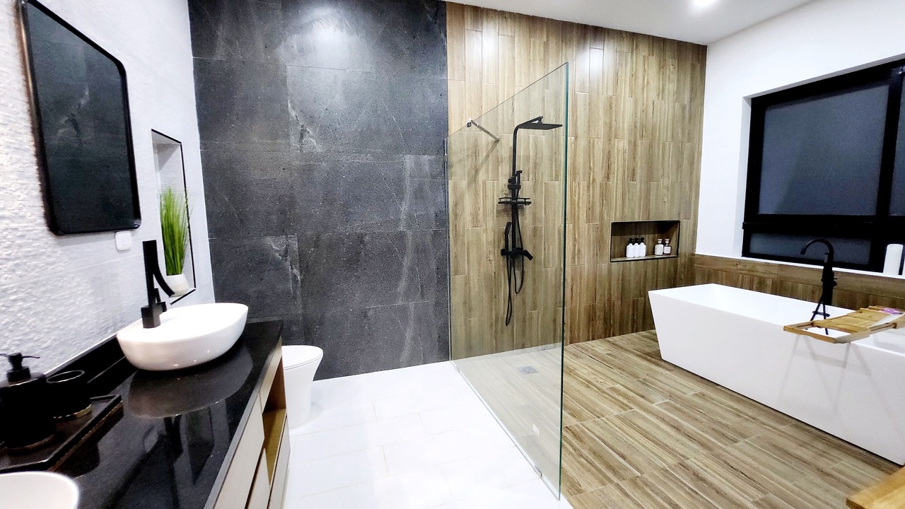 Photo of Bathroom in Montellano