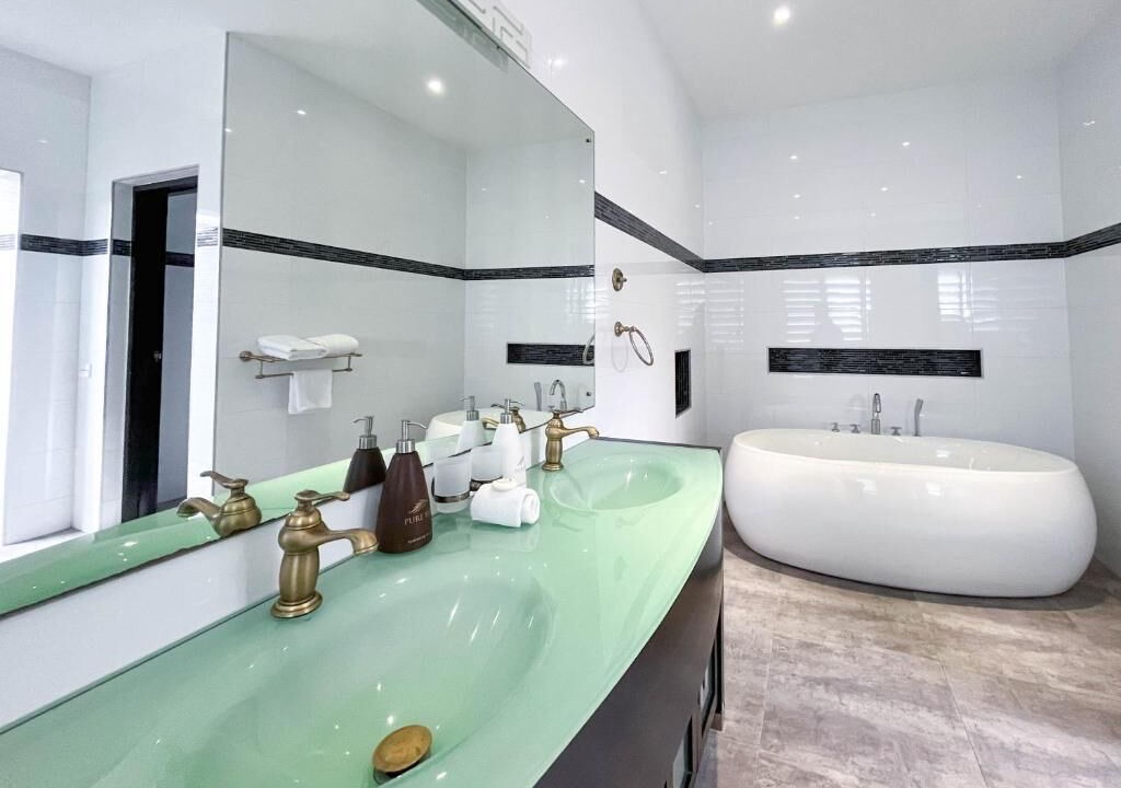 Photo of Bathroom in Nadi