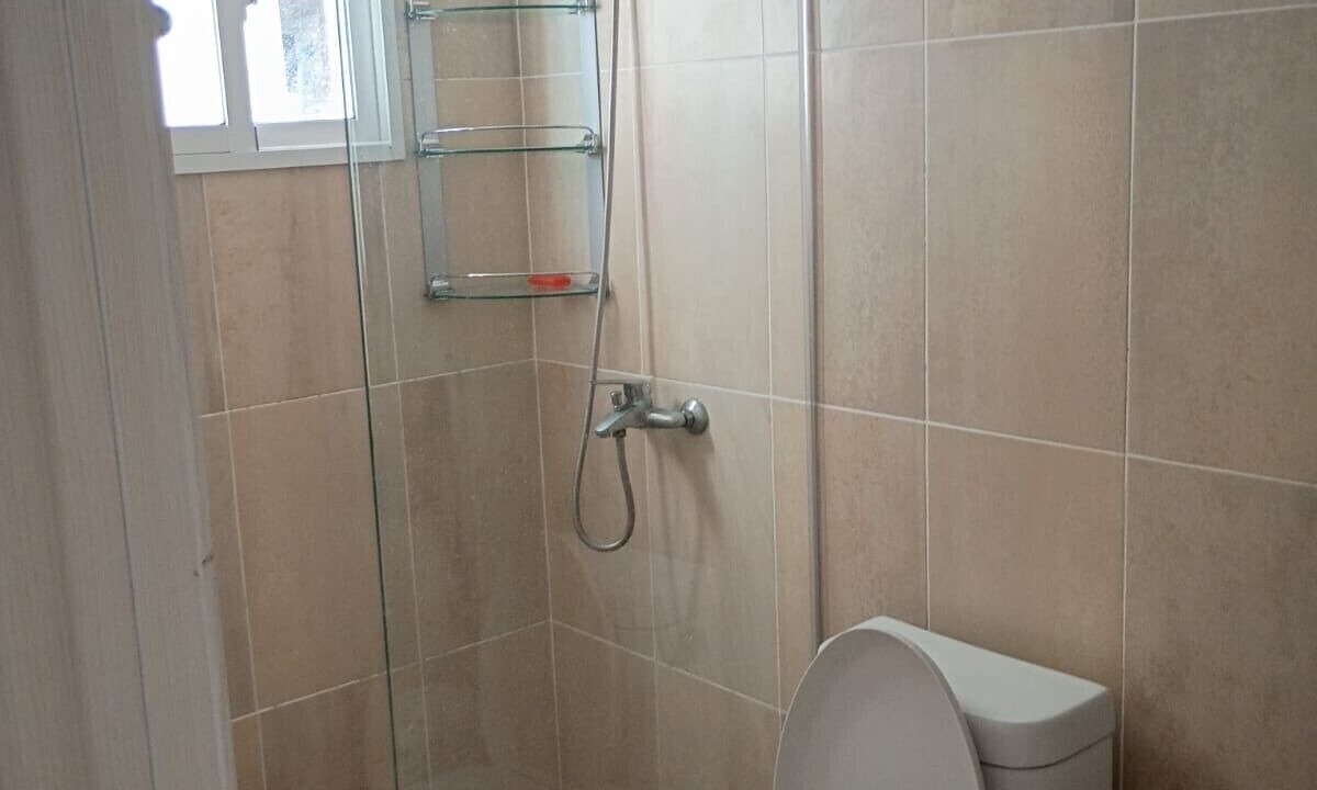 Photo of Bathroom in Veron