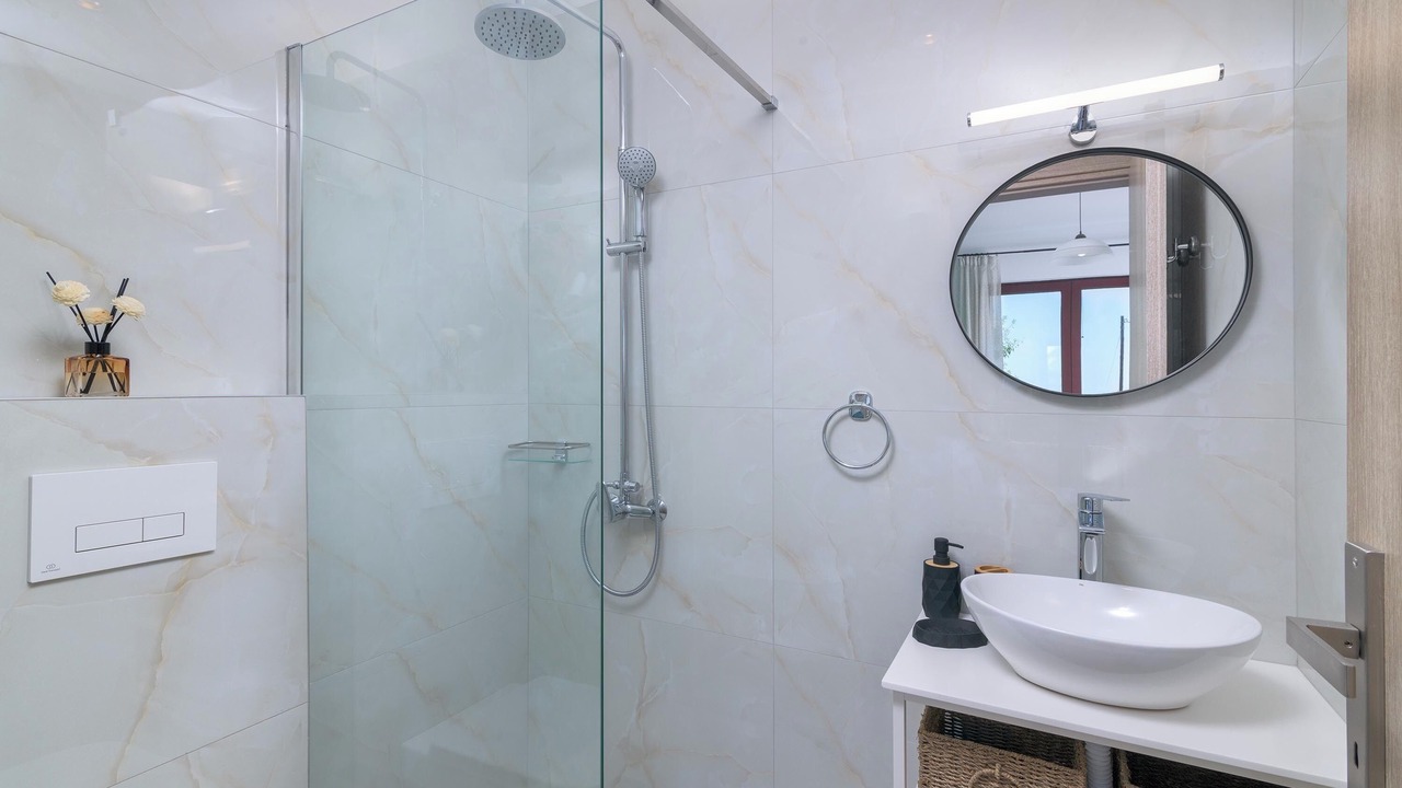 Photo of Bathroom in Kalavarda