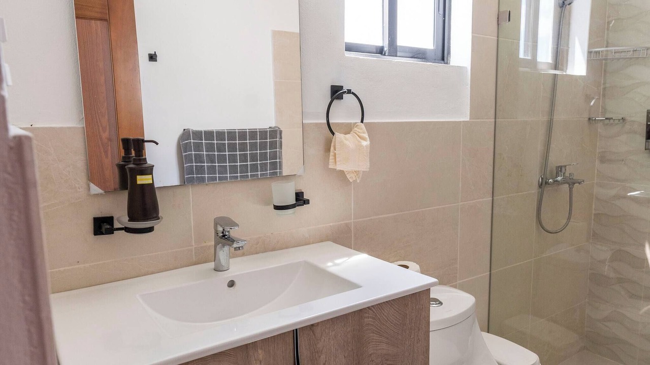 Photo of Bathroom in Veron