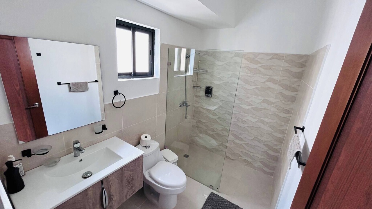 Photo of Bathroom in Veron