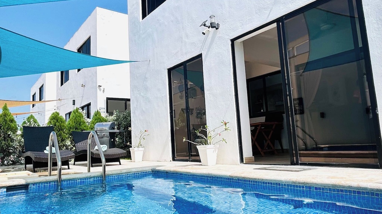 Photo of Outdoor in Veron