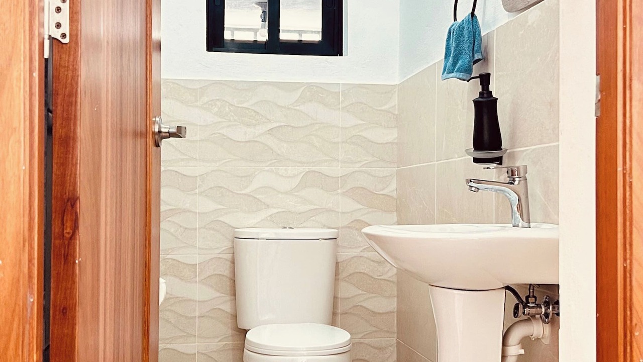 Photo of Bathroom in Veron