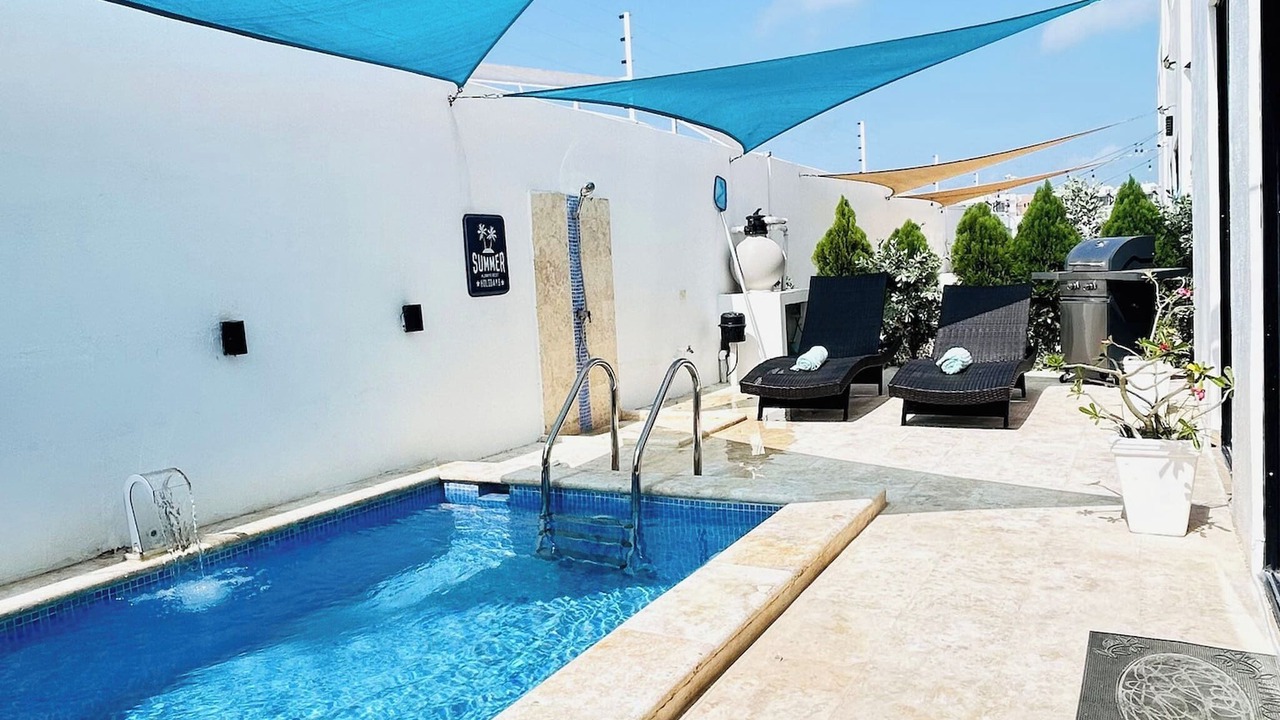 Photo of Outdoor in Veron