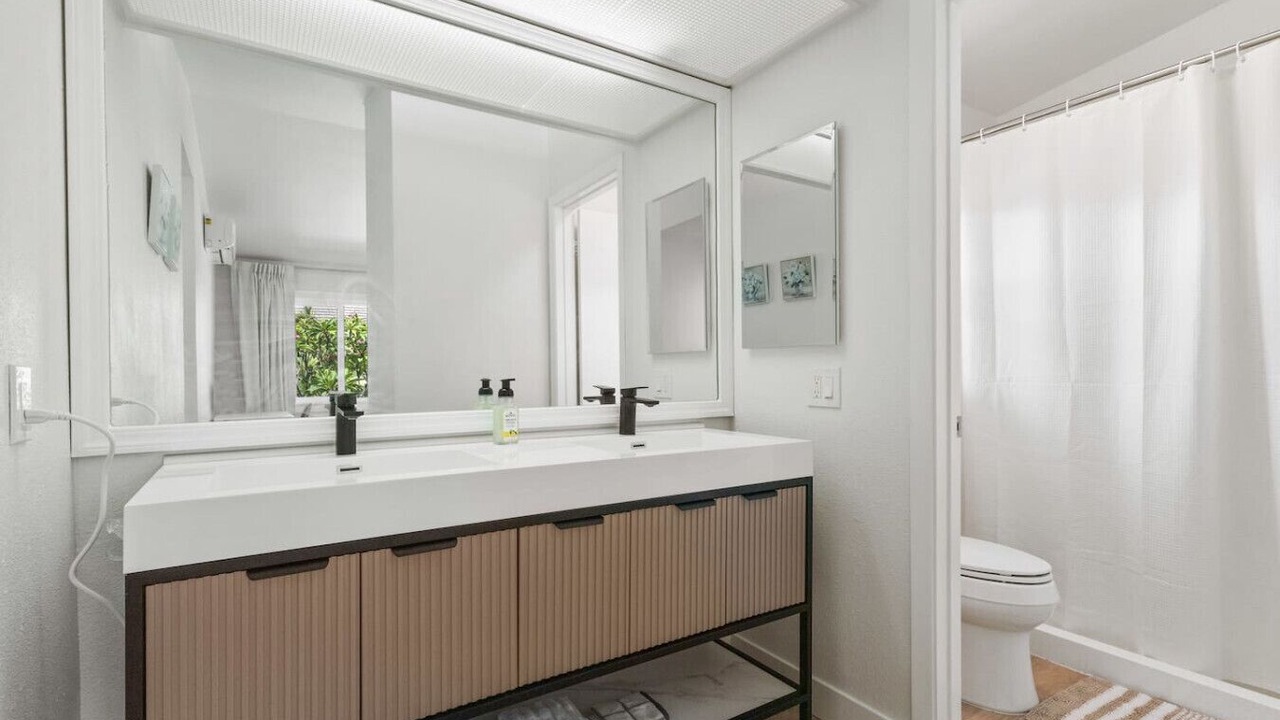 Photo of Bathroom in Kapolei