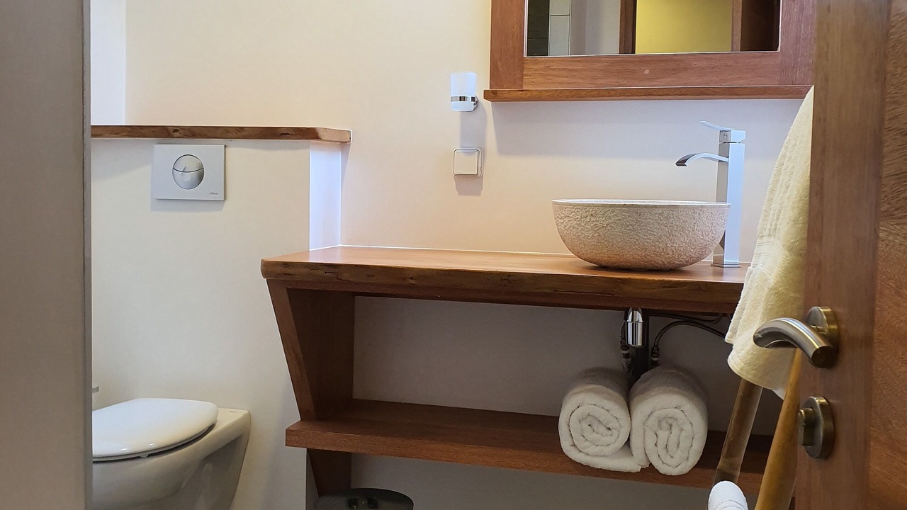 Photo of Bathroom in Teavaro