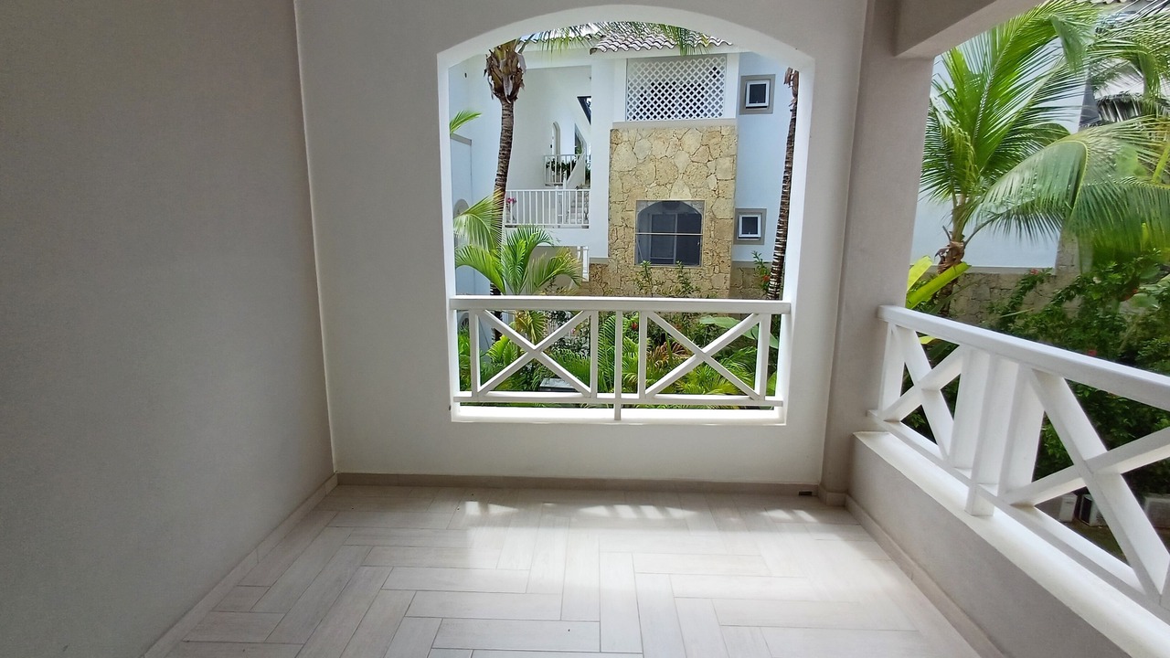 Photo of Others in Dominicus
