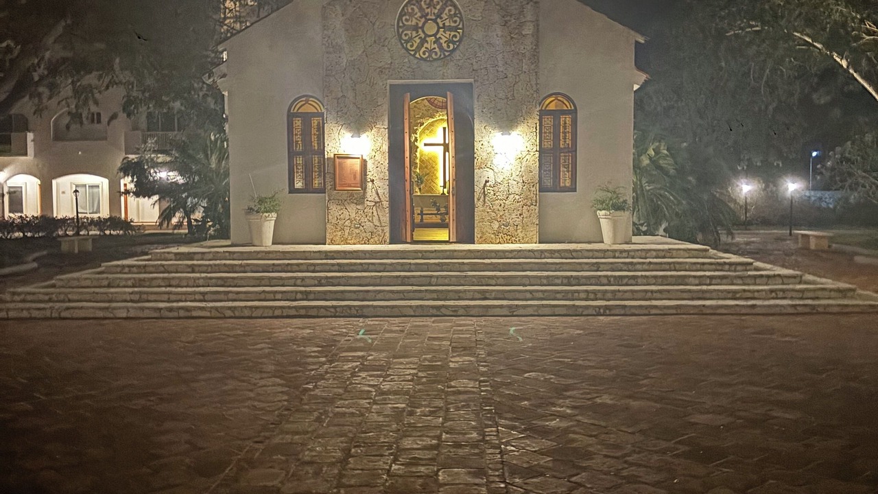 Photo of Others in Dominicus