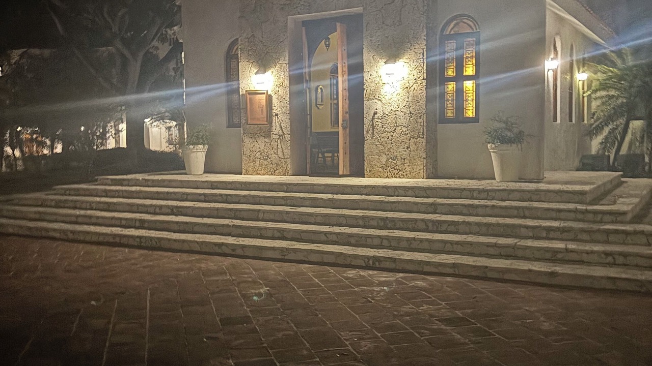 Photo of Others in Dominicus