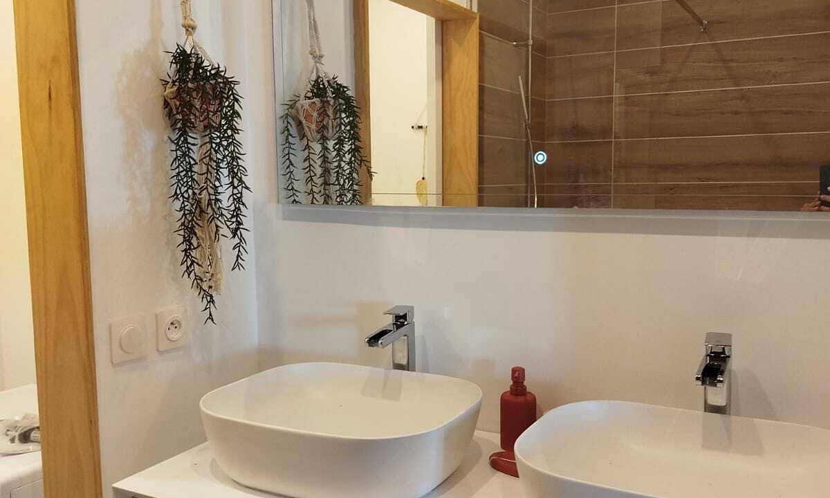 Photo of Bathroom in Moorea-Maiao