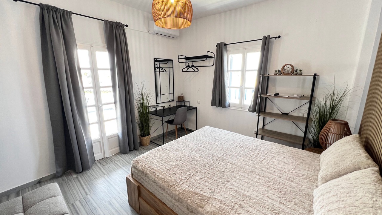 Photo of Bedroom in Parikia