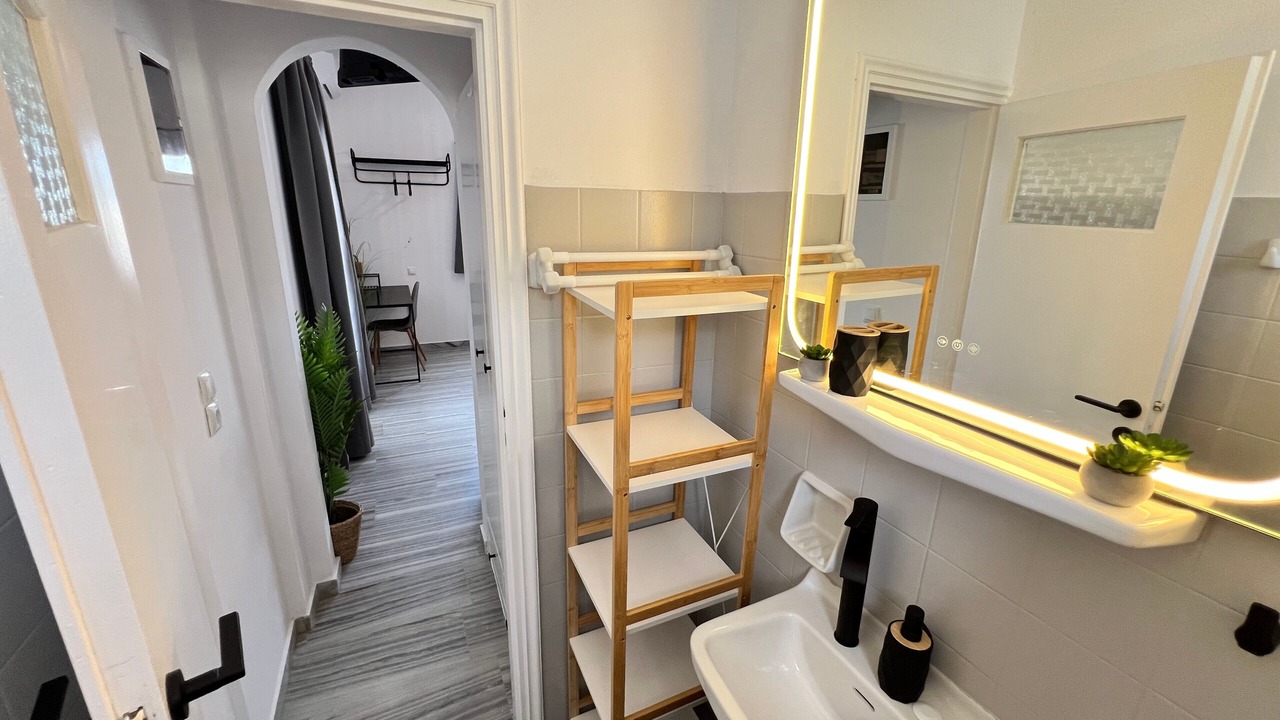 Photo of Bathroom in Parikia