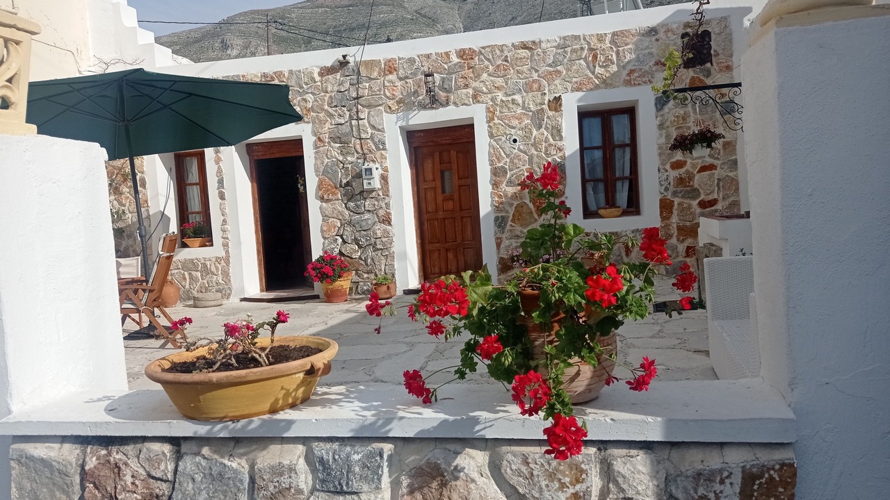 Photo of Patio Balcony in Embonas