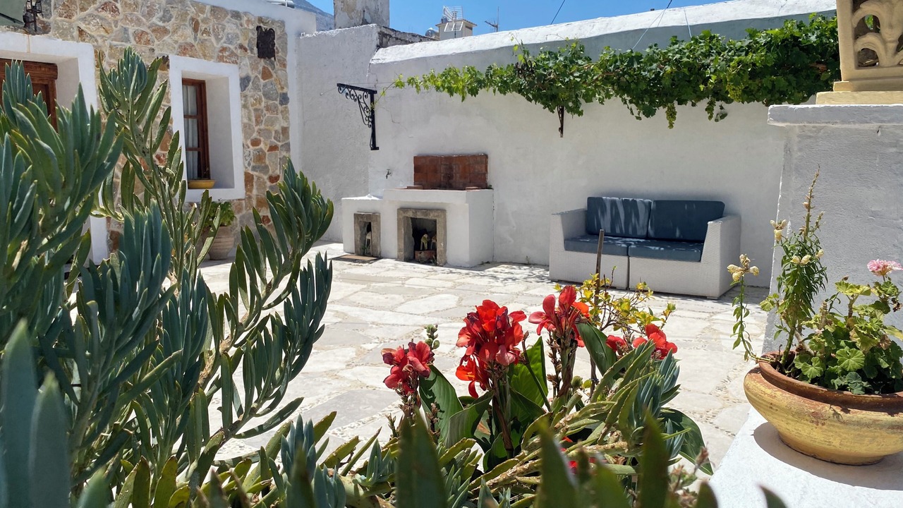 Photo of Patio Balcony in Embonas