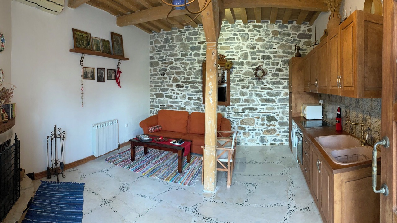 Photo of Livingroom in Embonas