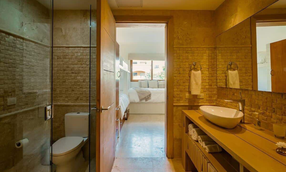 Photo of Bathroom in Cap Cana Marina