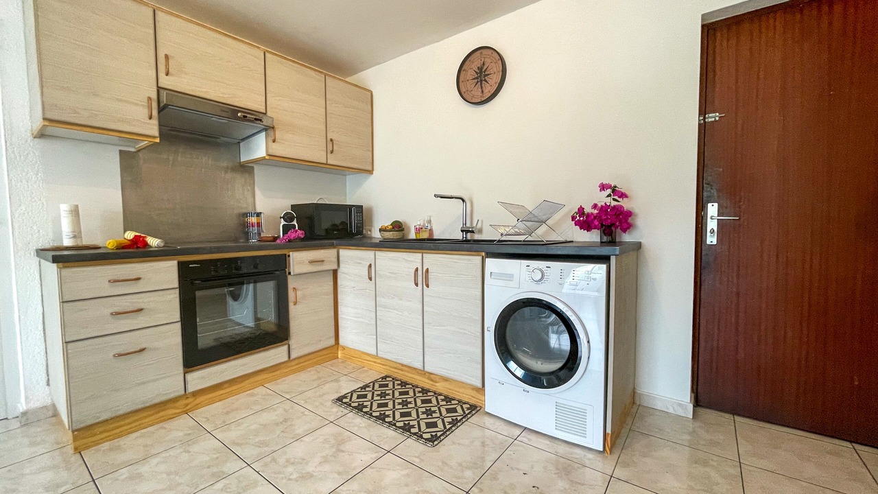 Photo of Kitchen in Pirae