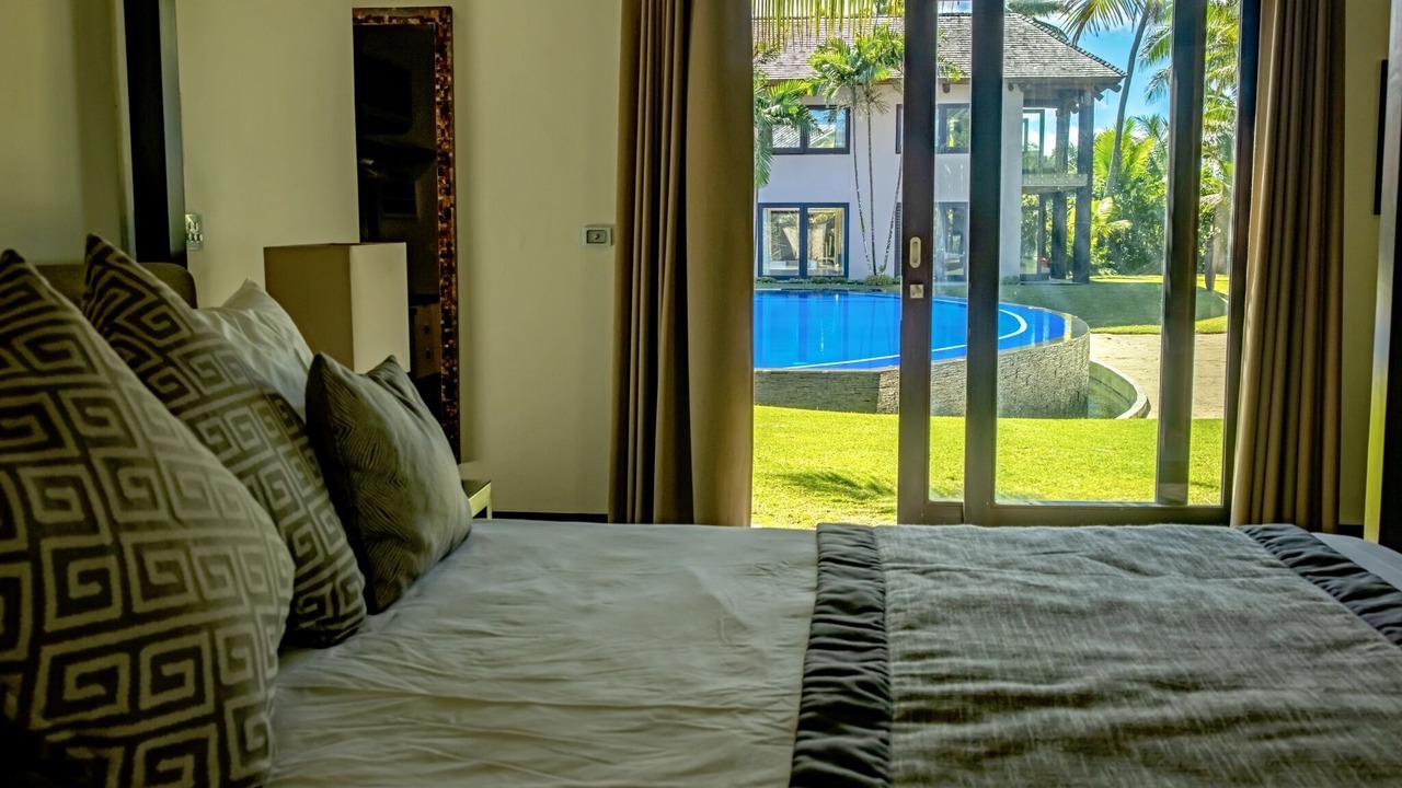 Photo of Bedroom in Pacific Harbour