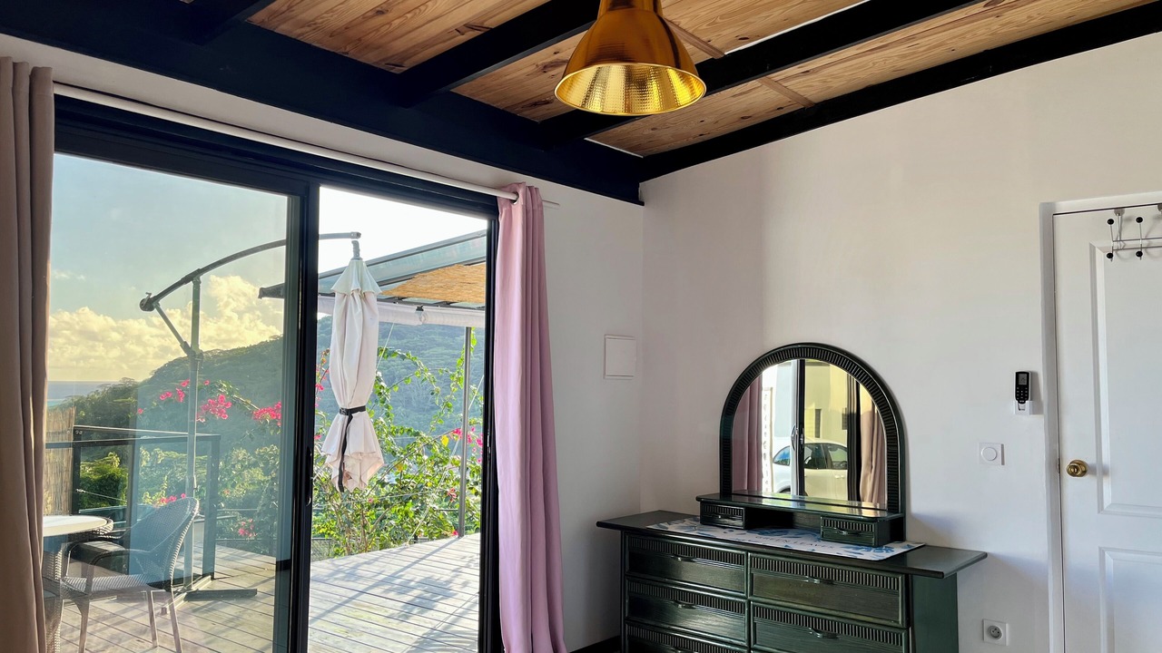 Photo of Bedroom in Moorea-Maiao
