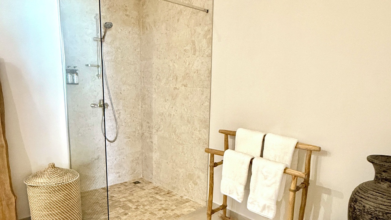Photo of Bathroom in Moorea-Maiao