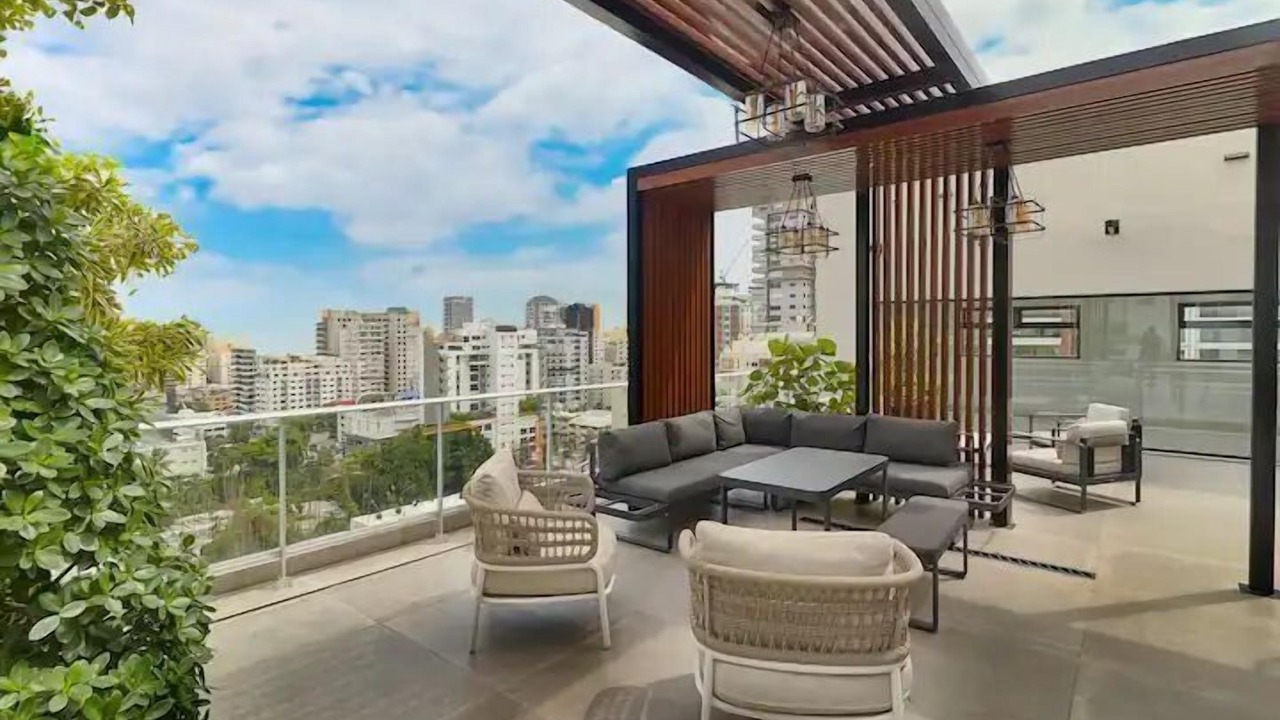 Photo of Outdoor in Yolanda Morales