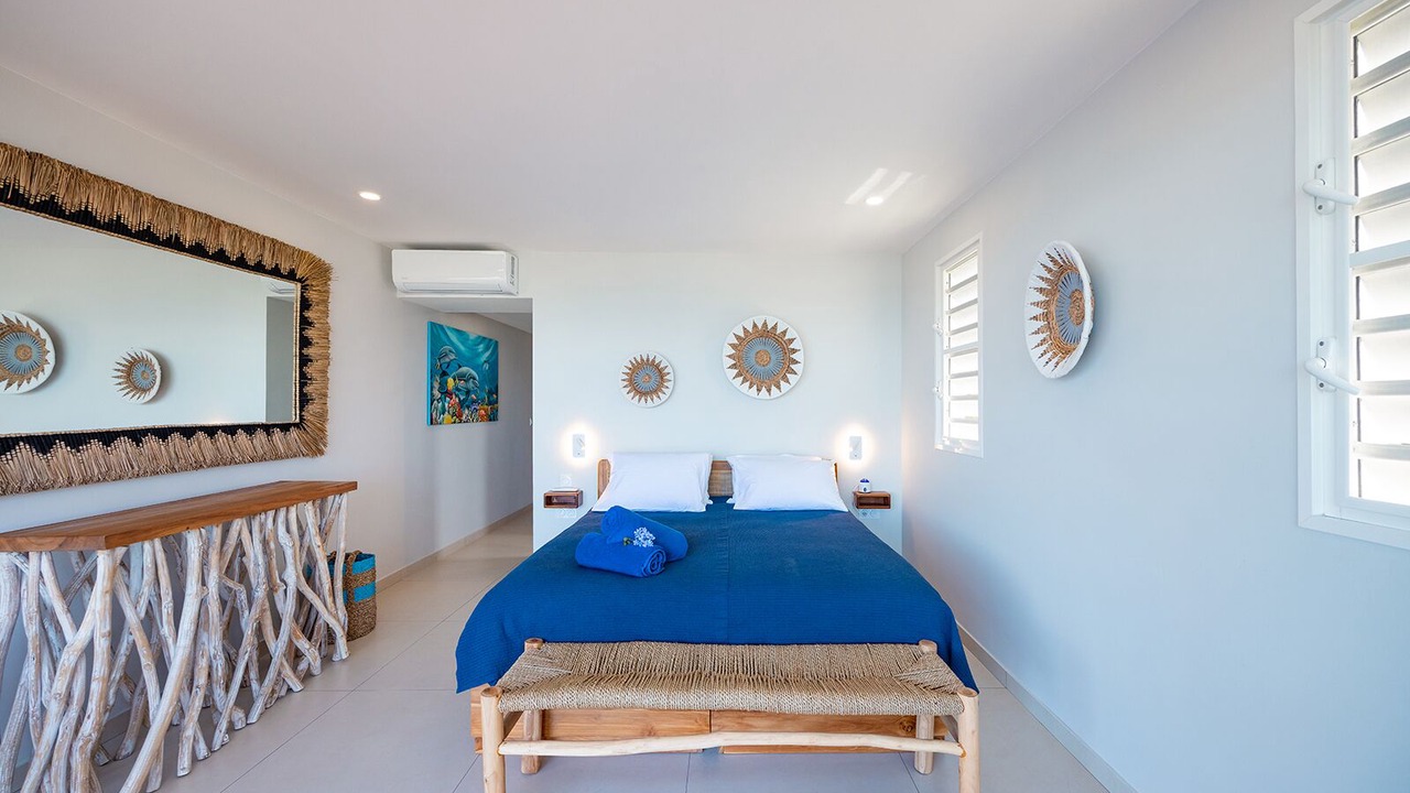 Photo of Bedroom in Teavaro