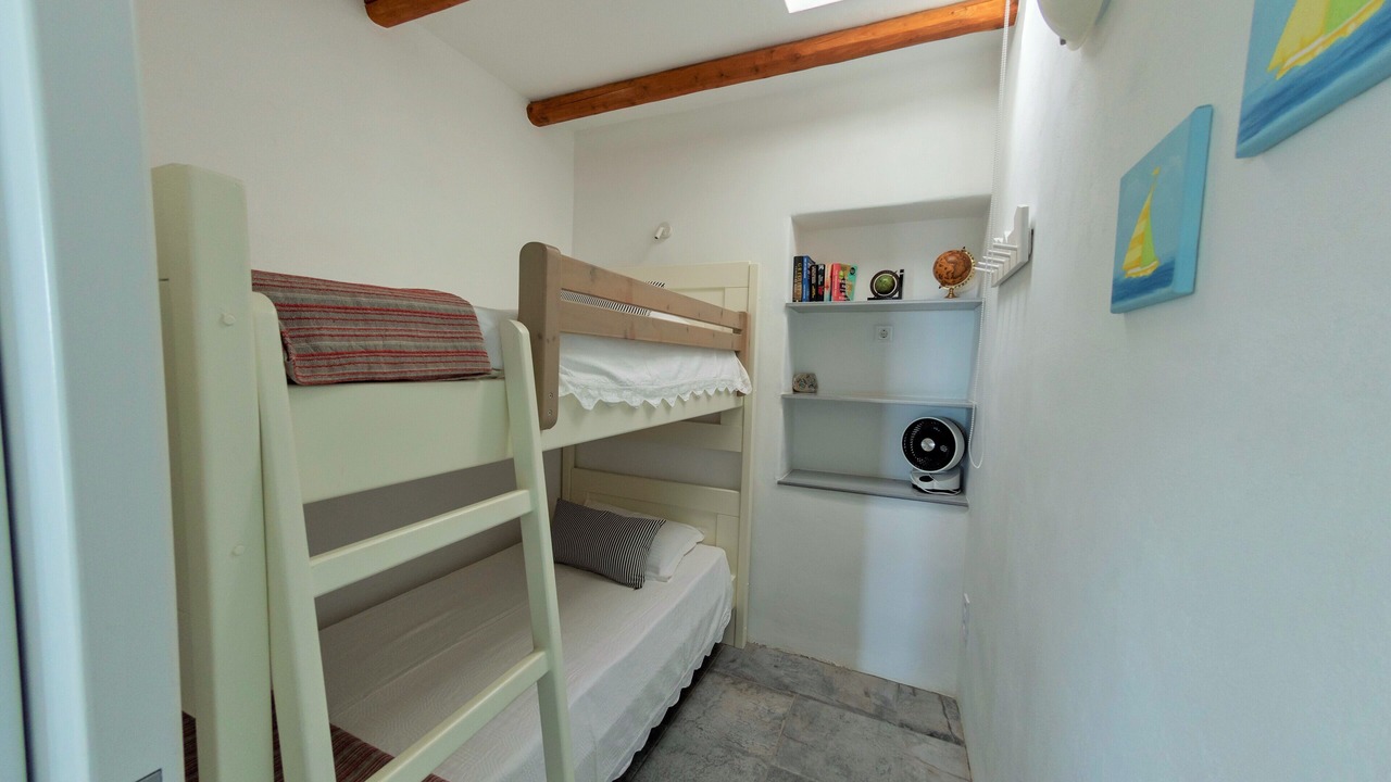 Photo of Bedroom in Naousa