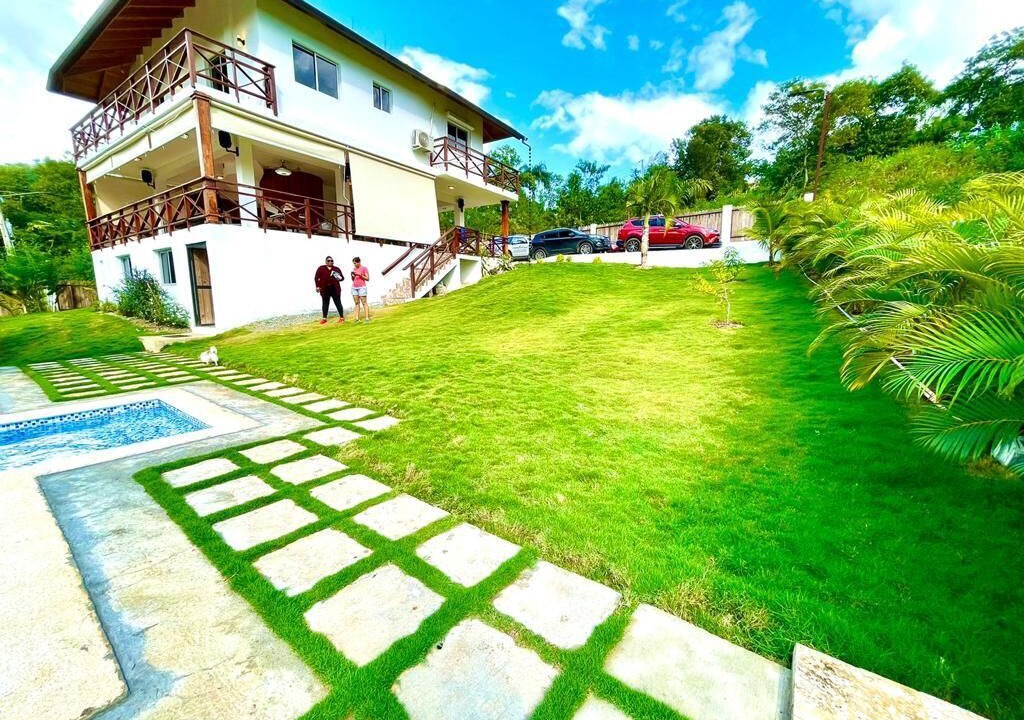 Photo of Outdoor in Pedro Brand