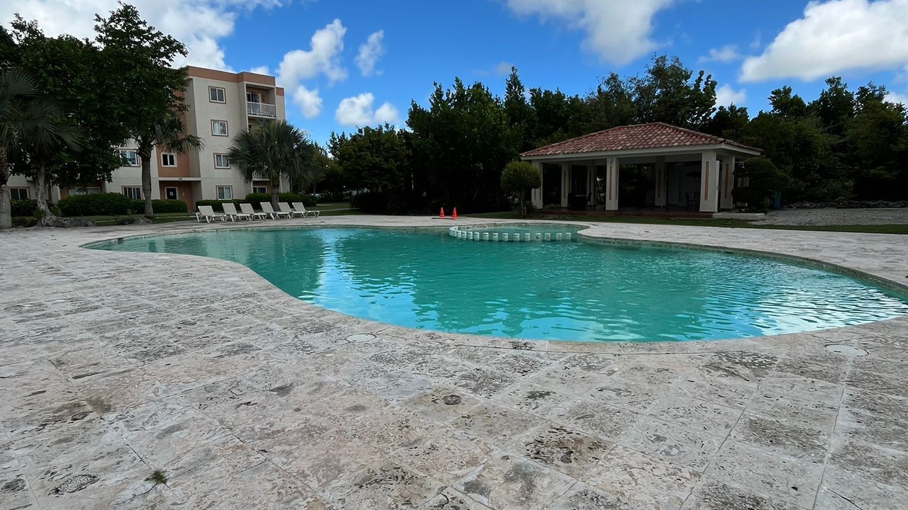 Photo of Outdoor in Veron