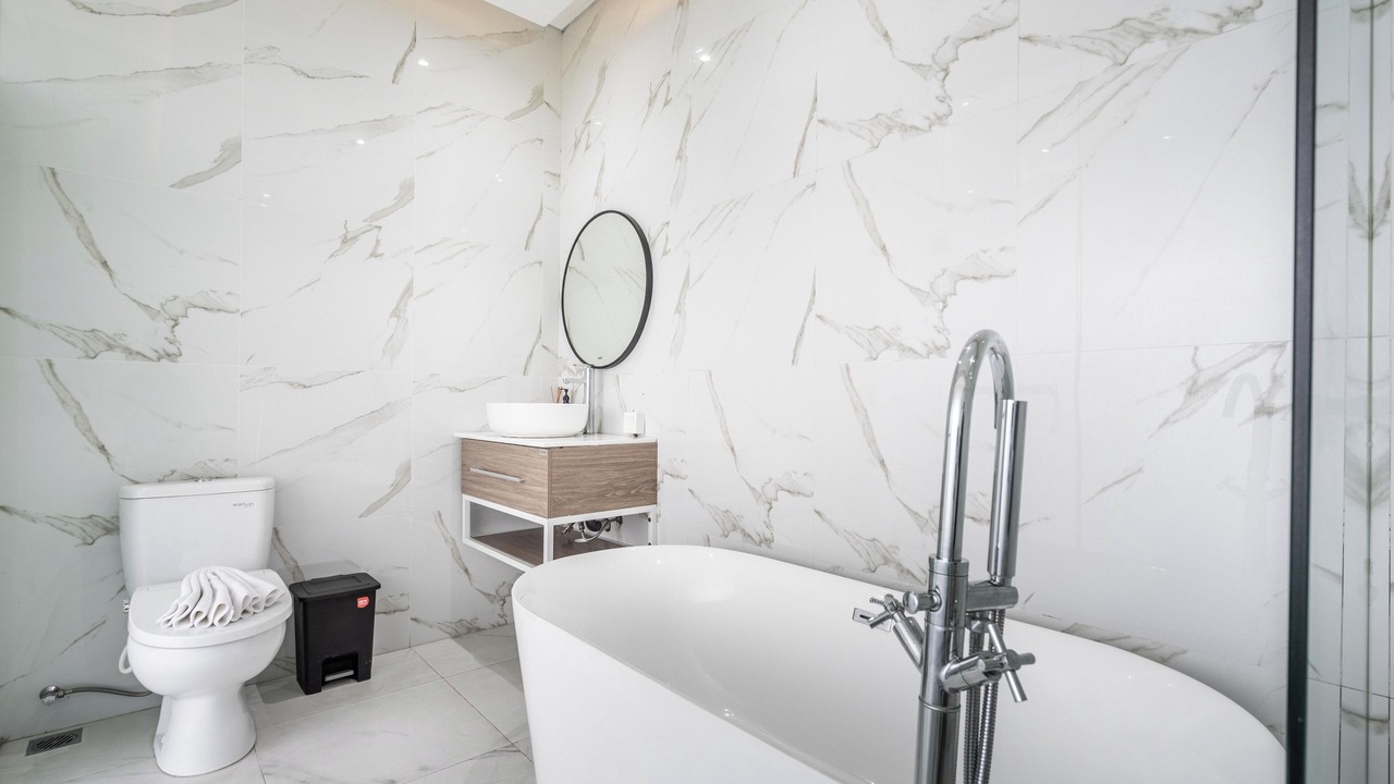 Photo of Bathroom in Laksmana