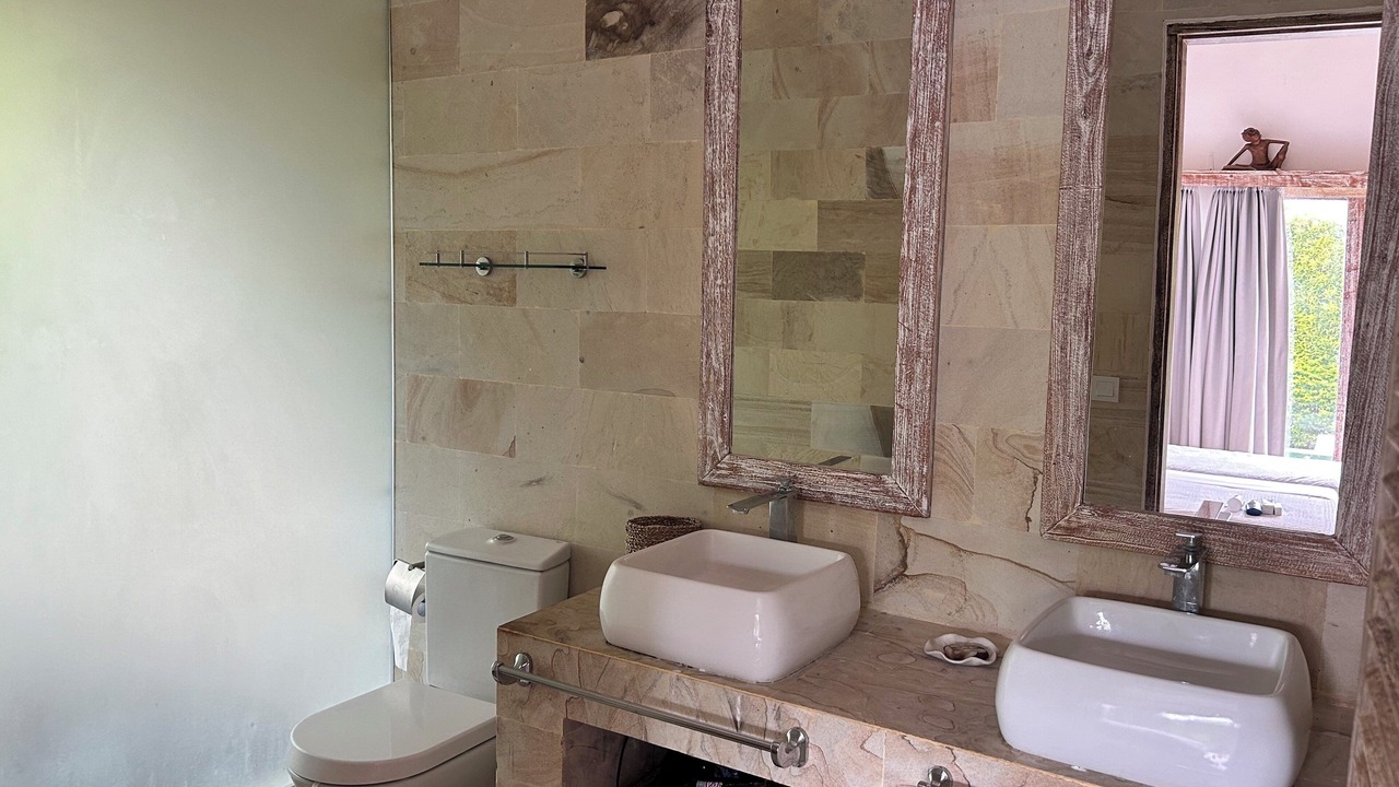 Photo of Bathroom in Pererenan