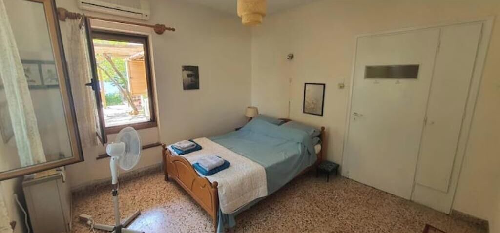 Photo of Bedroom in Paradise Beach