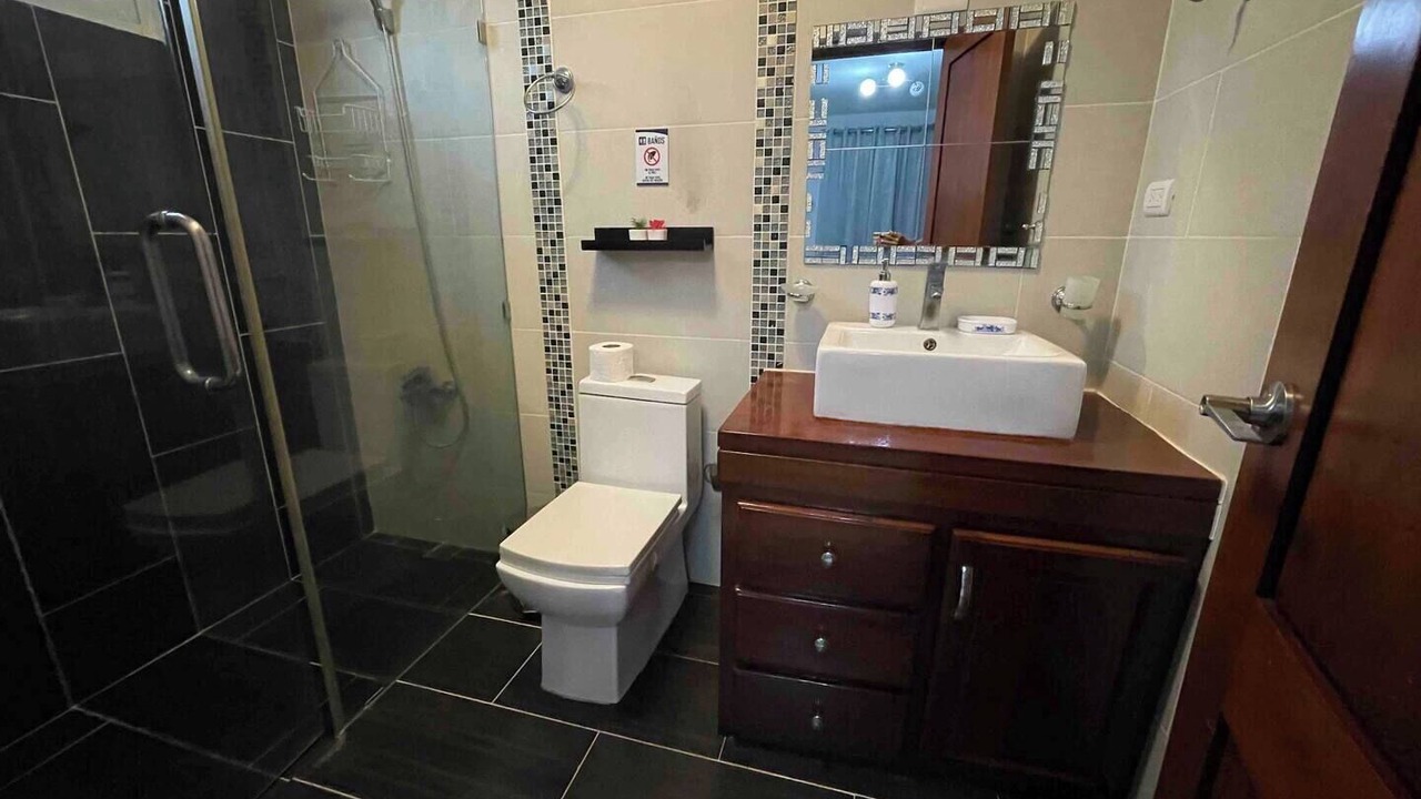 Photo of Bathroom in Llanos de Gurabo I
