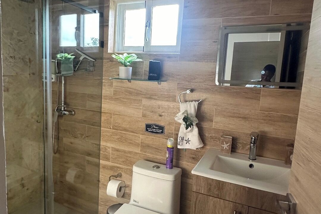 Photo of Bathroom in El Callejon