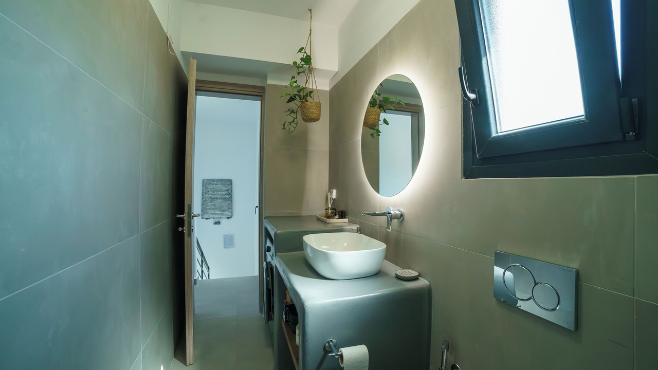 Photo of Bathroom in Plaka