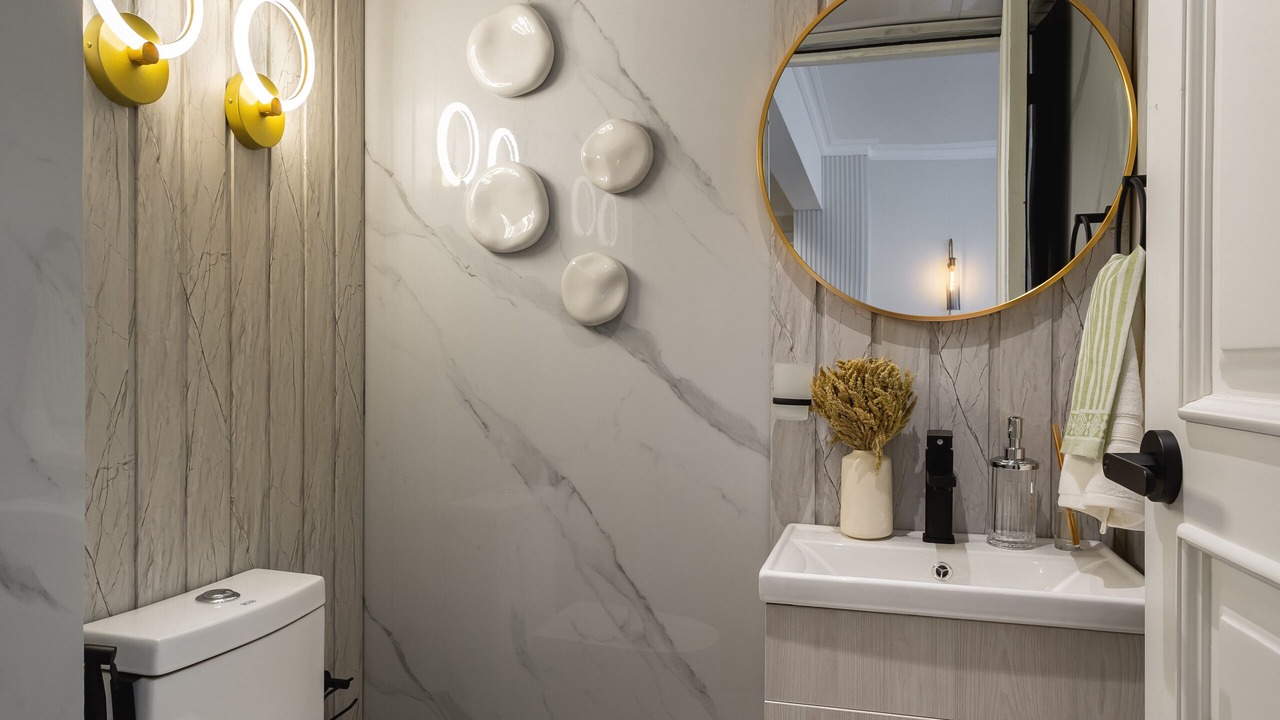 Photo of Bathroom in Yolanda Morales