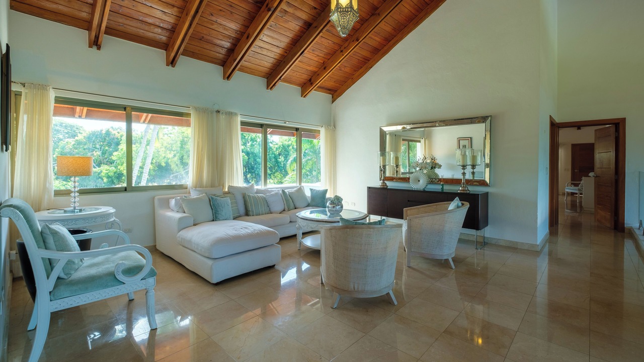 Photo of Livingroom in Las Lomas