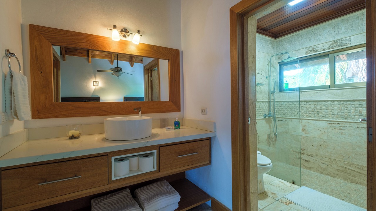 Photo of Bathroom in Las Lomas