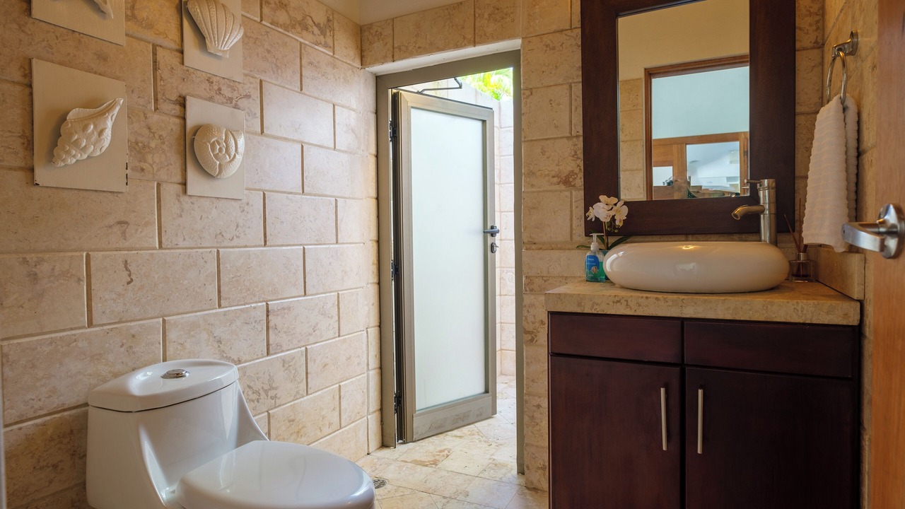 Photo of Bathroom in Las Lomas