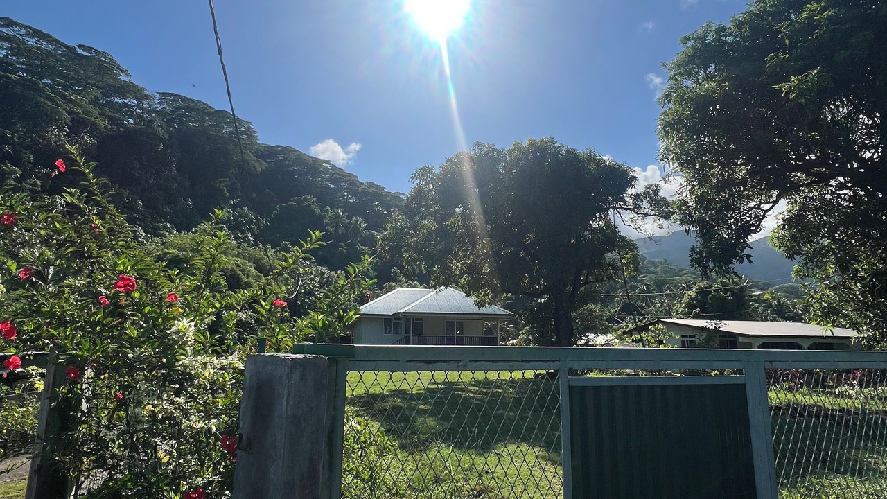Photo of Outdoor in Teahupoo