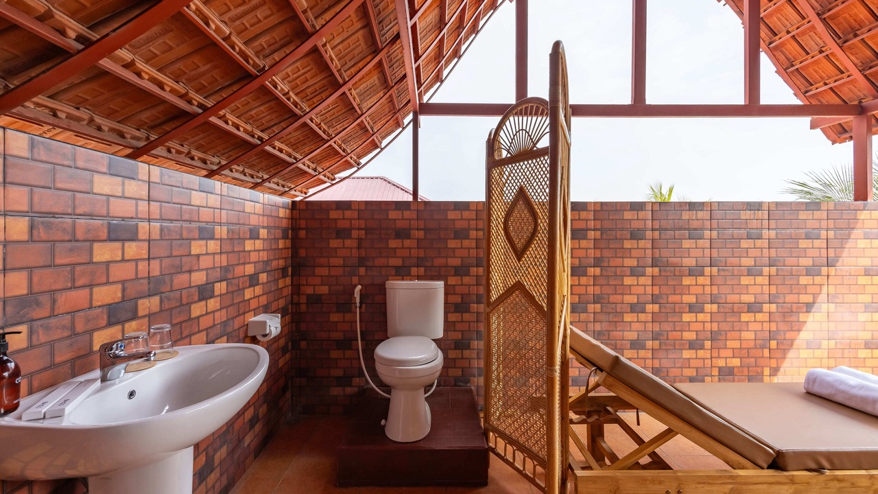 Photo of Bathroom in Kelating