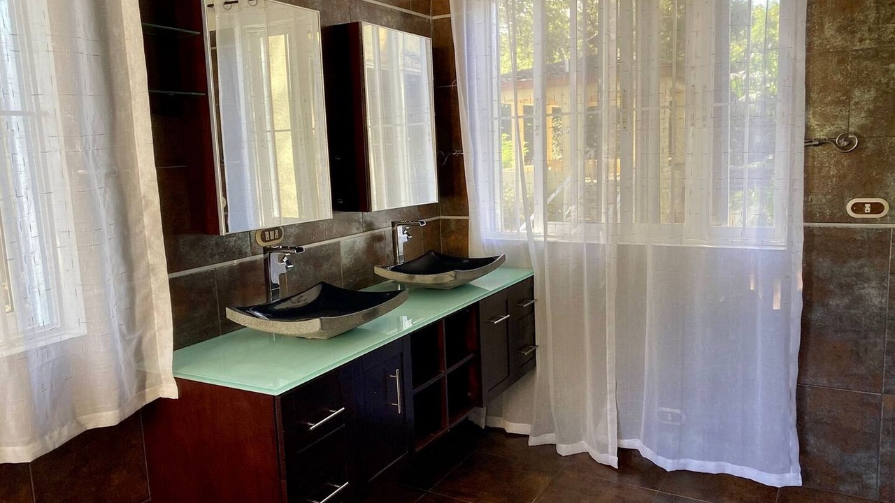 Photo of Bathroom in Urbanizacion Tavarez